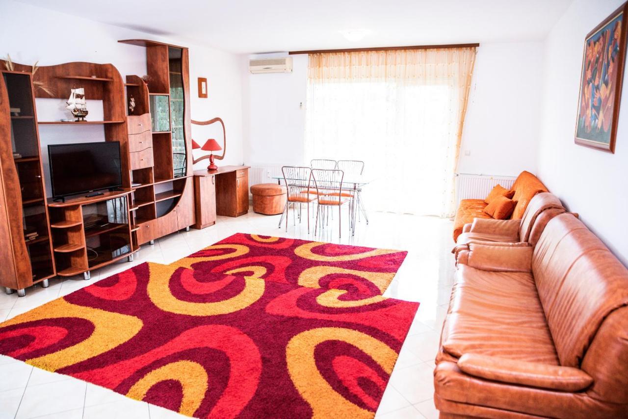 Club Onix Apartments Нептун Екстер'єр фото