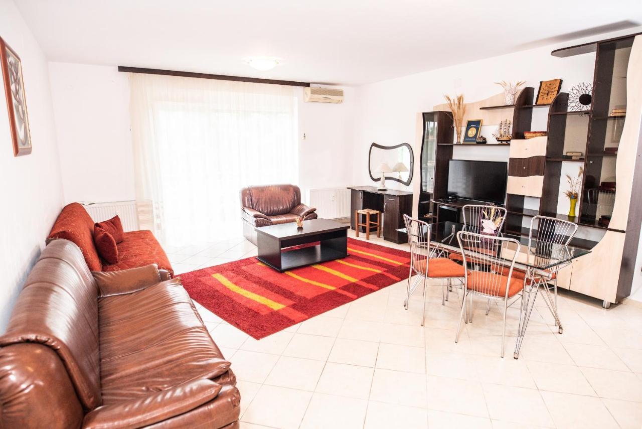 Club Onix Apartments Нептун Екстер'єр фото
