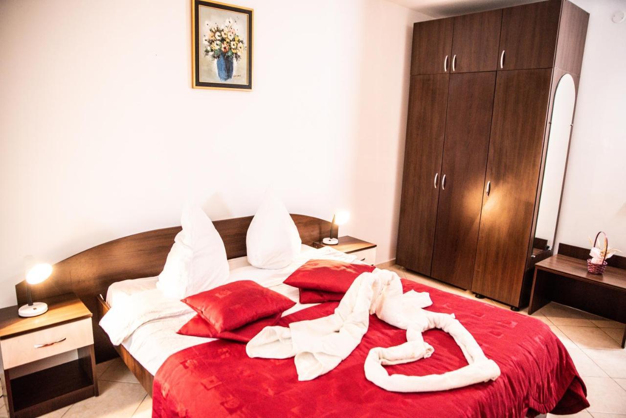 Club Onix Apartments Нептун Екстер'єр фото