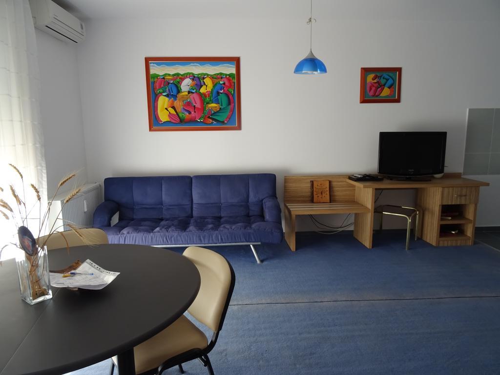 Club Onix Apartments Нептун Екстер'єр фото