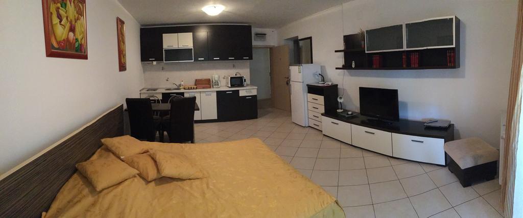 Club Onix Apartments Нептун Екстер'єр фото
