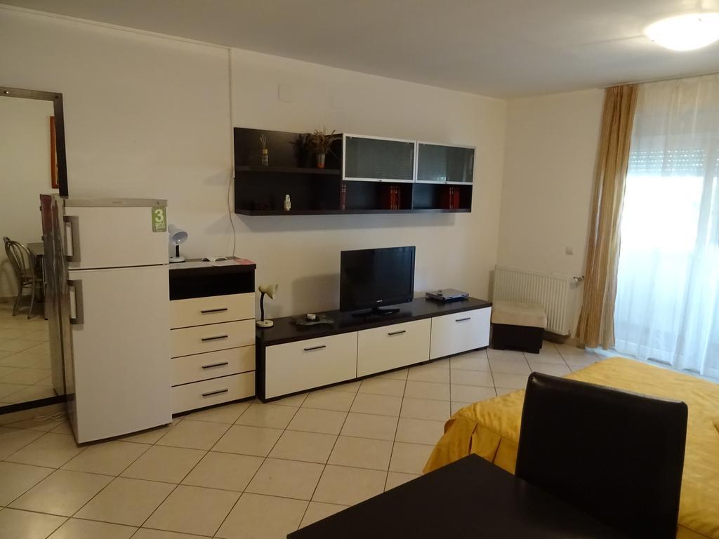Club Onix Apartments Нептун Екстер'єр фото