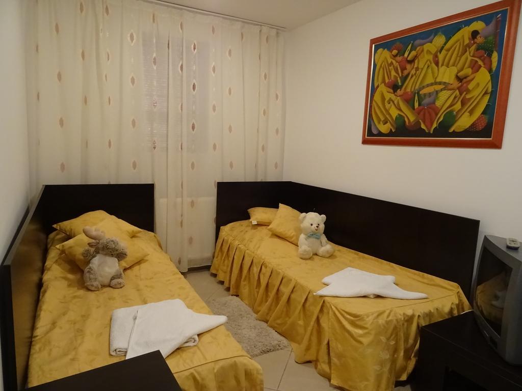 Club Onix Apartments Нептун Екстер'єр фото